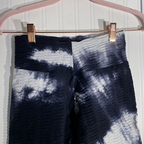Booty By Brabants CROCO SKIN LEGGINGS Tie Dyed OS one size - Picture 3 of 6